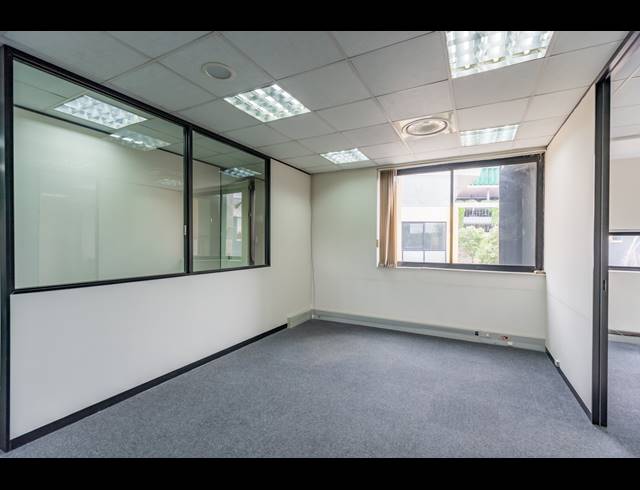 214M² OFFICE TO LET IN WESTVILLE